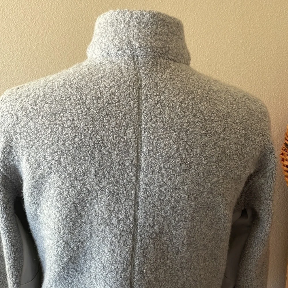 Lululemon Wool 1/2 Zip Pullover Size Large